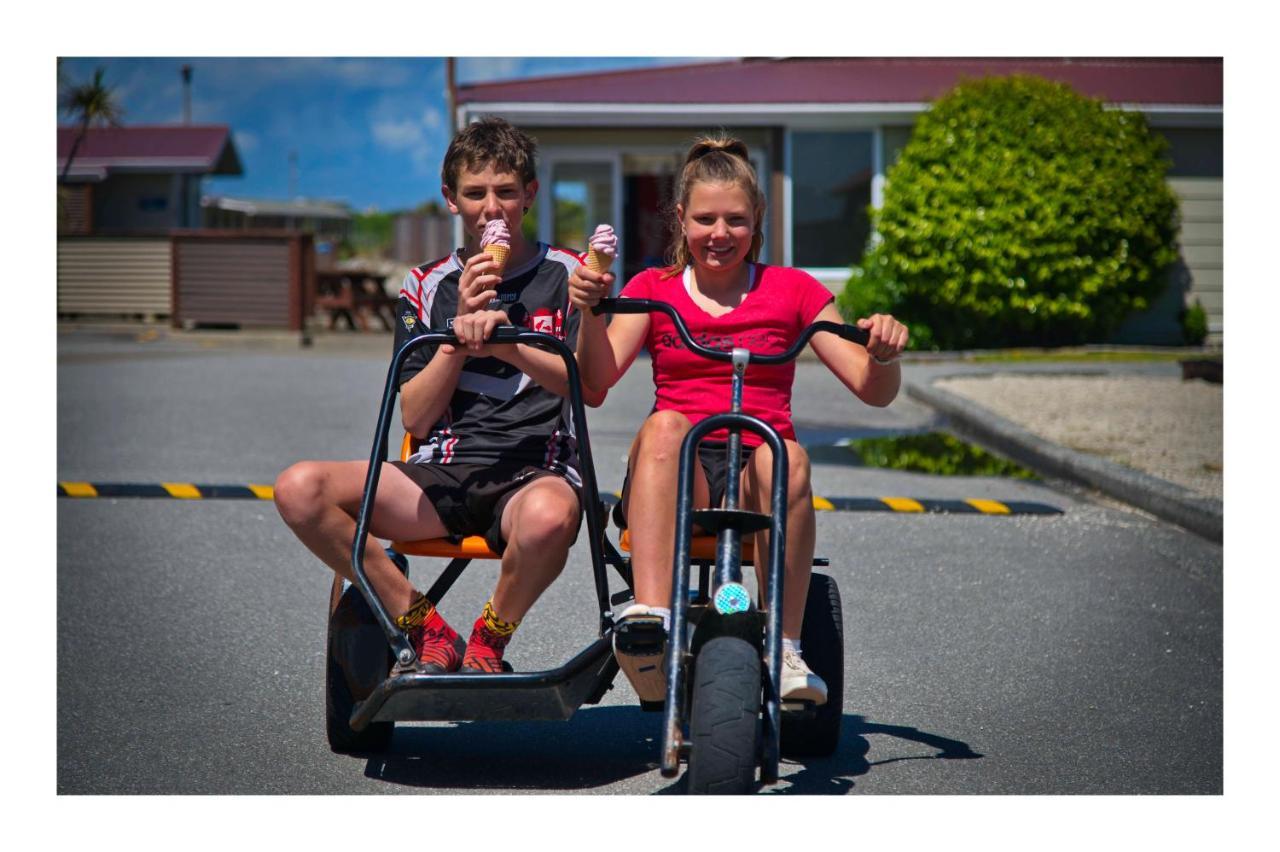 Greymouth Seaside Top 10 Holiday Park Exterior foto