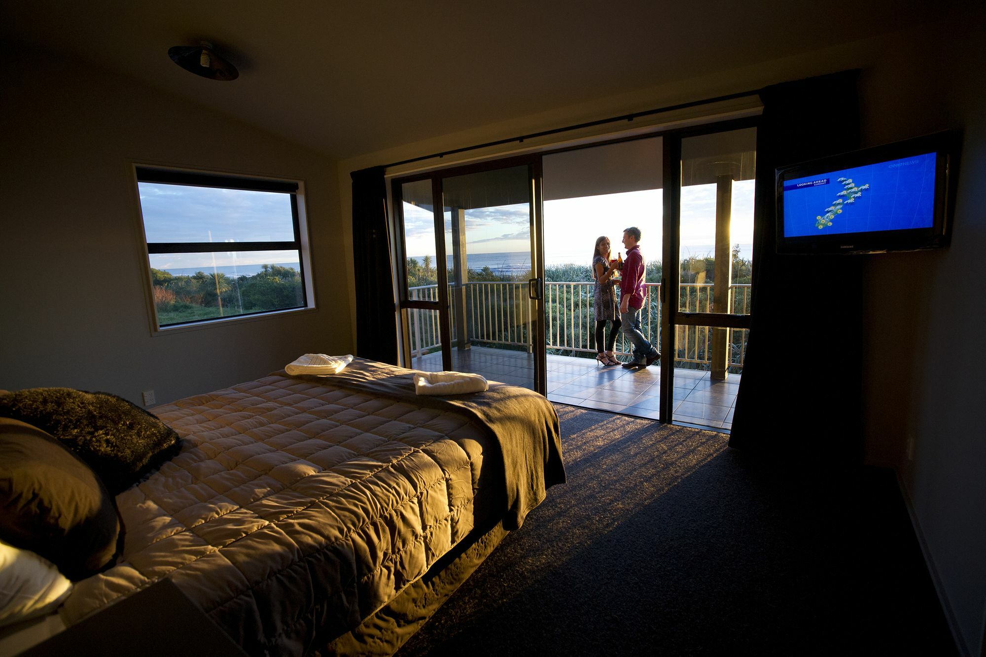 Greymouth Seaside Top 10 Holiday Park Exterior foto