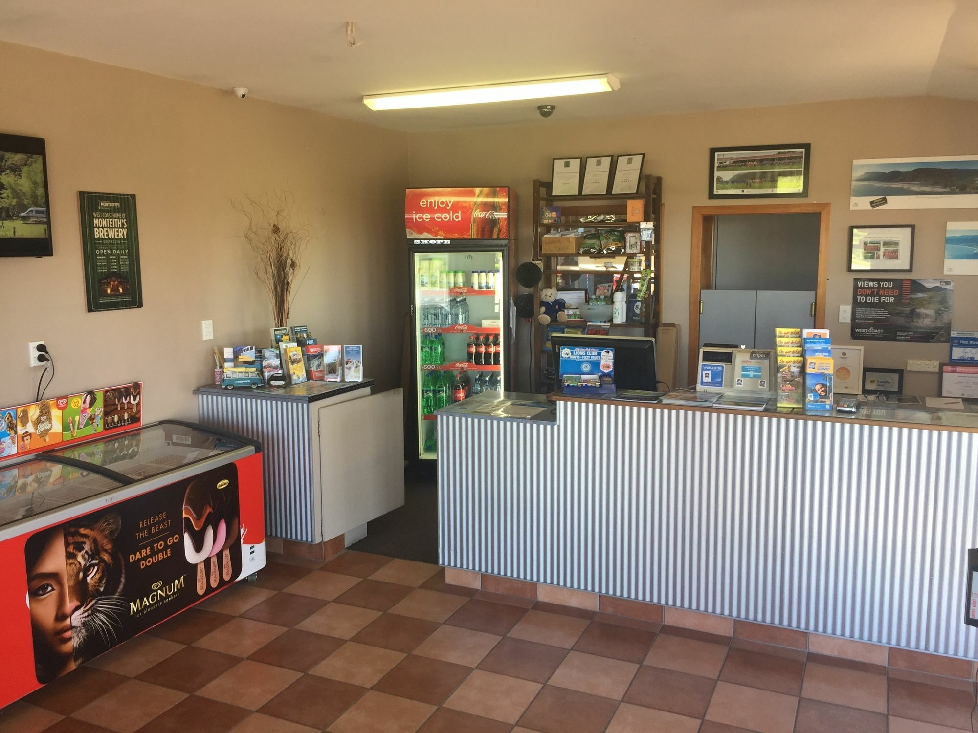 Greymouth Seaside Top 10 Holiday Park Exterior foto